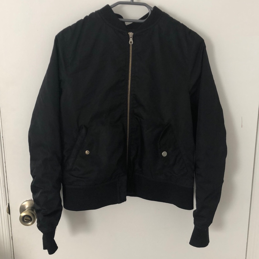black bomber jacket